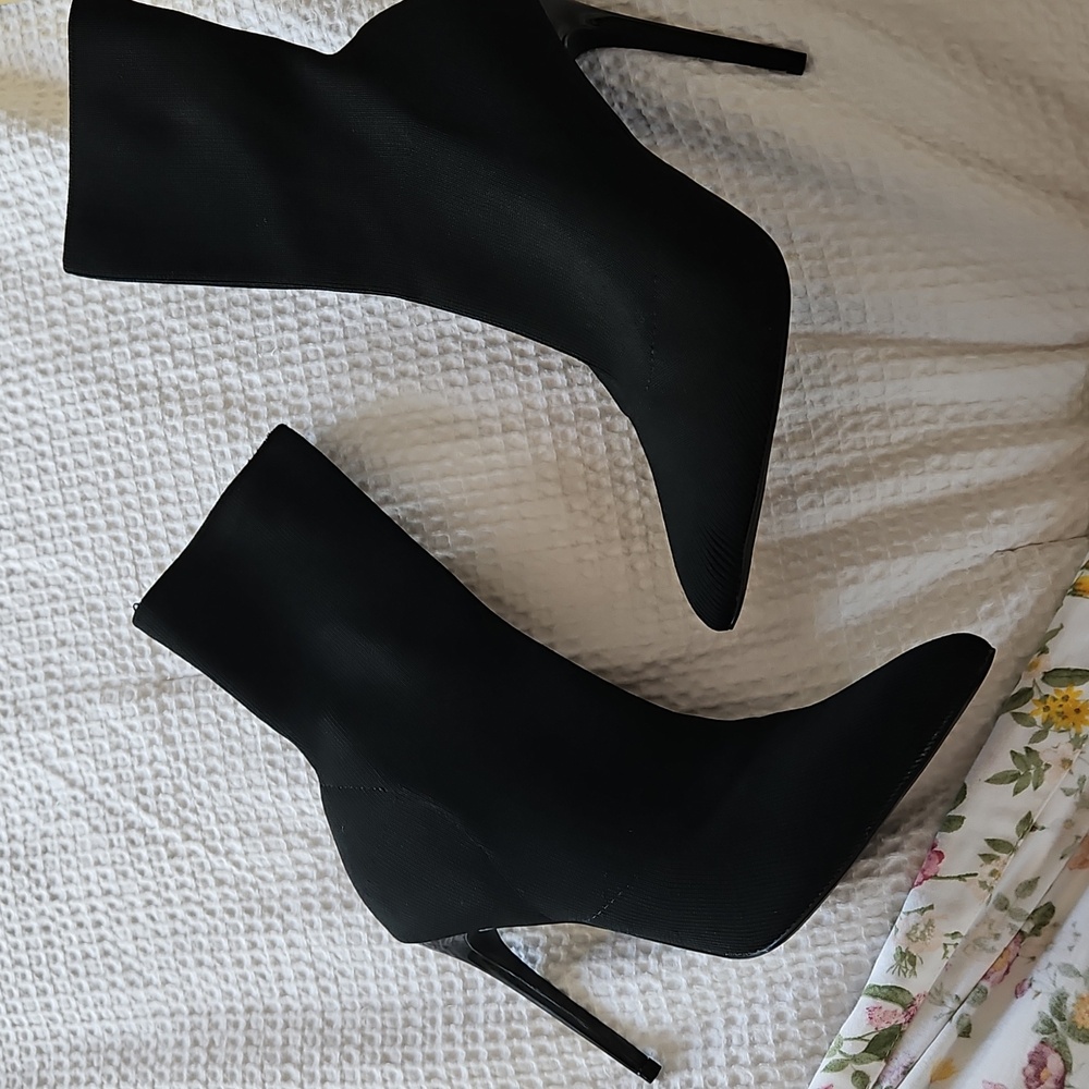 Elegant Black Stiletto Sock Boots 8